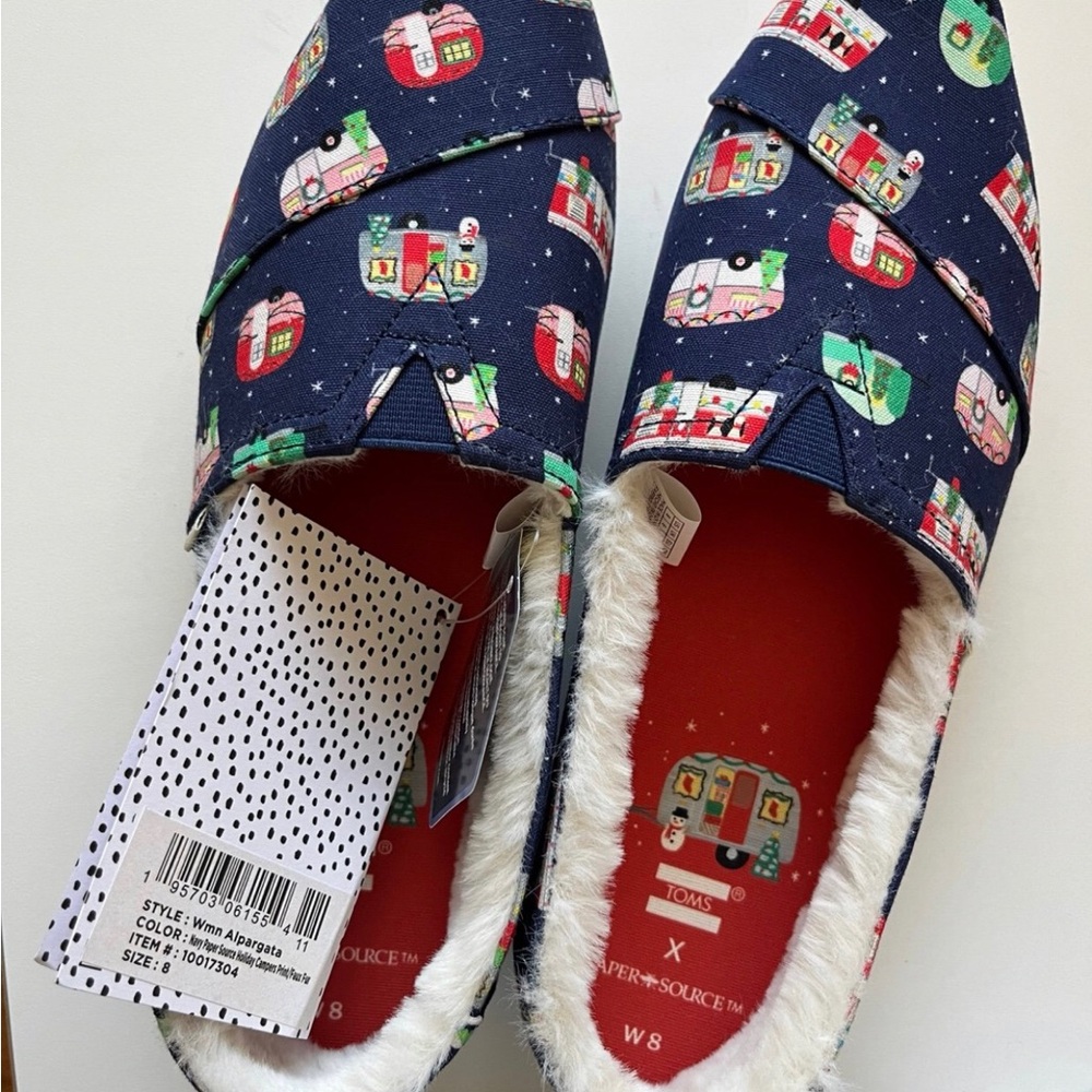 Tom’s Holiday Campers Shoes Size 8